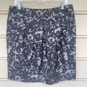 Banana Republic 100% Silk Black and Tan Skirt Size 12